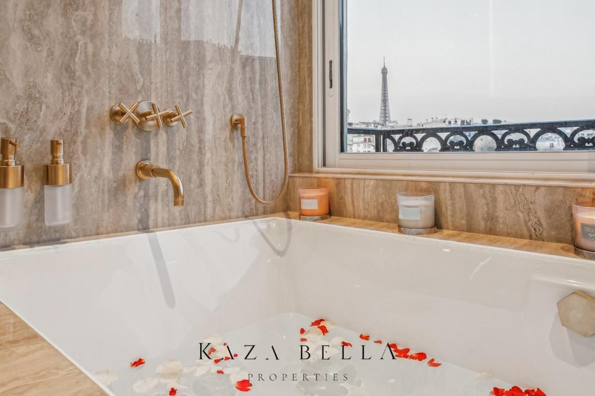 Appartamento Kaza Bella - Trocadero, Amazing Eiffel Tower View Parigi